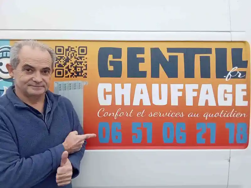 Monsieur gentill fait sa publicité